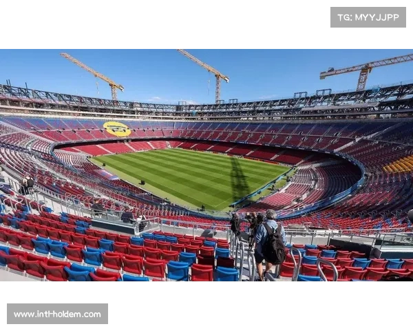 诺坎普改造工程进度过半,预计年底完工 诺坎普改造工程进度过半,预计年底完工